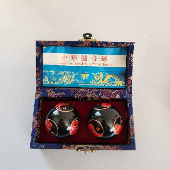 Vintage Chinese anti-stress balls celestial relaxation chimes Yin Yang In Box - Picture 1 of 6